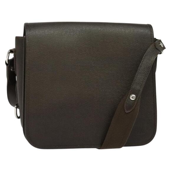LOUIS VUITTON Taiga Andrei Shoulder Bag Grizzly M32488 - Picture 1 of 16